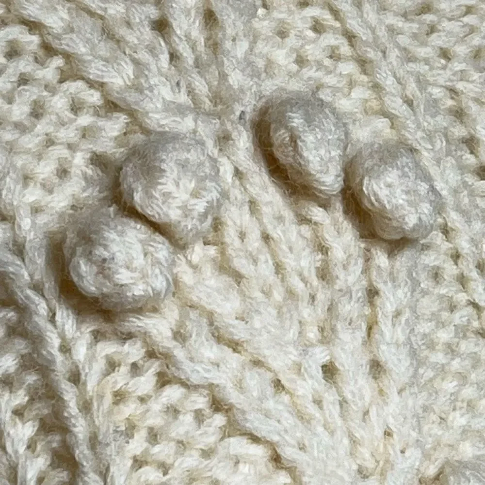Vintage Frankenmuth Woolen Mill cream colored hand knit crew neck wool sweater s
